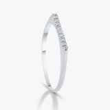 Tapered Diamond Line Band