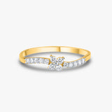  Floral Cluster Gold Ring