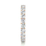 Traditional Carved 2.28 TCW Round Diamond Band